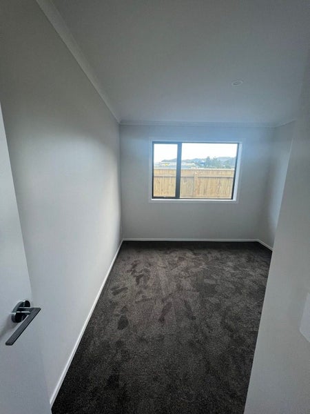 Kenepuru, 3 bedrooms64779585402753114