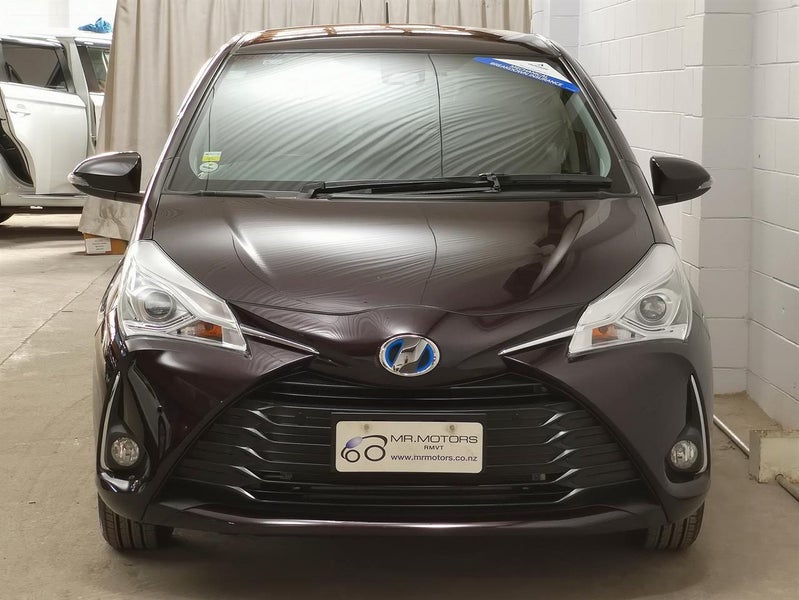 2018 Toyota Vitz Hybrid Yaris with Low km / Sim...64769093888258113