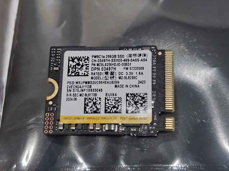 *New* NVME SSD 256GB 2230 (SK HYNIX or Samsung) Carousel 1