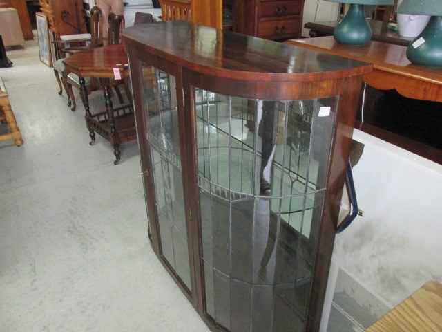 2307 VINTAGE LEADLIGHT BOW FRONT DISPLAY CABINET Carousel 2