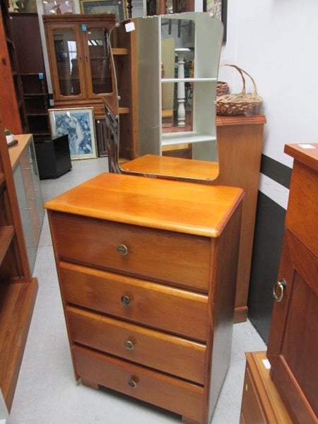 2311 CUTE VINTAGE RIMU DRESSING TABLE Carousel 1