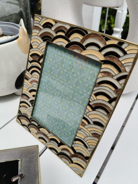 Pair of unused metal emailed photo frames by Decor Carousel 2