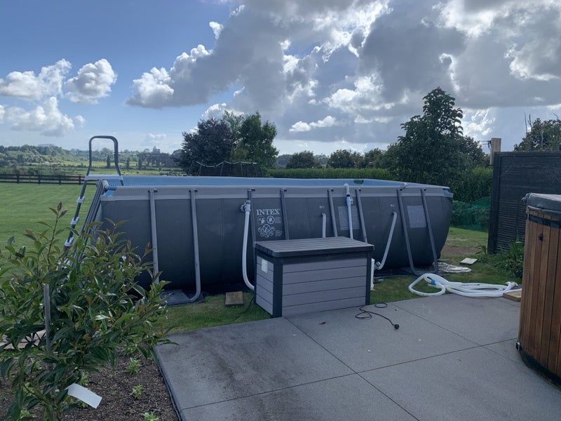 18ft pool64769710291202110