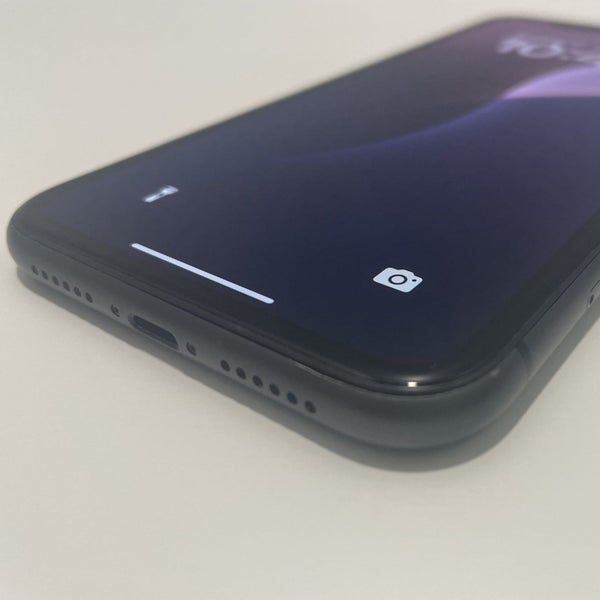 Apple iPhone 11 64GB Black (trade-in)64769748806273111