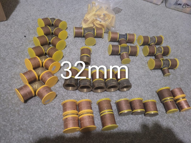 Kempex gas line and crimp fittings. Carousel 7