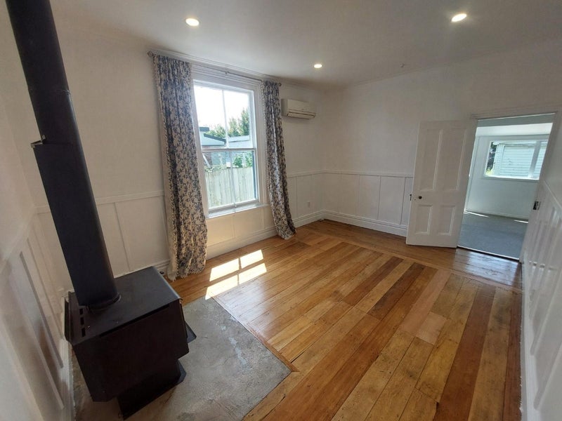 Sydenham, 3 bedrooms64769889921538112