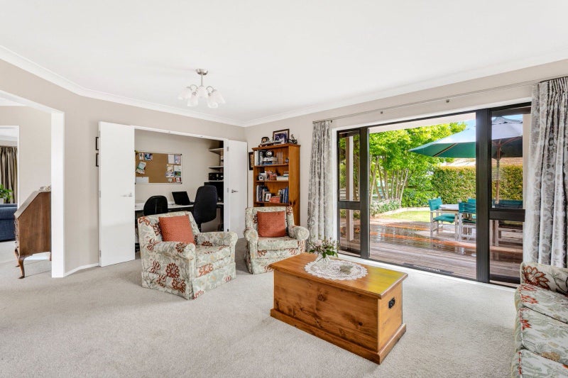 First time on the market!64770182365569112