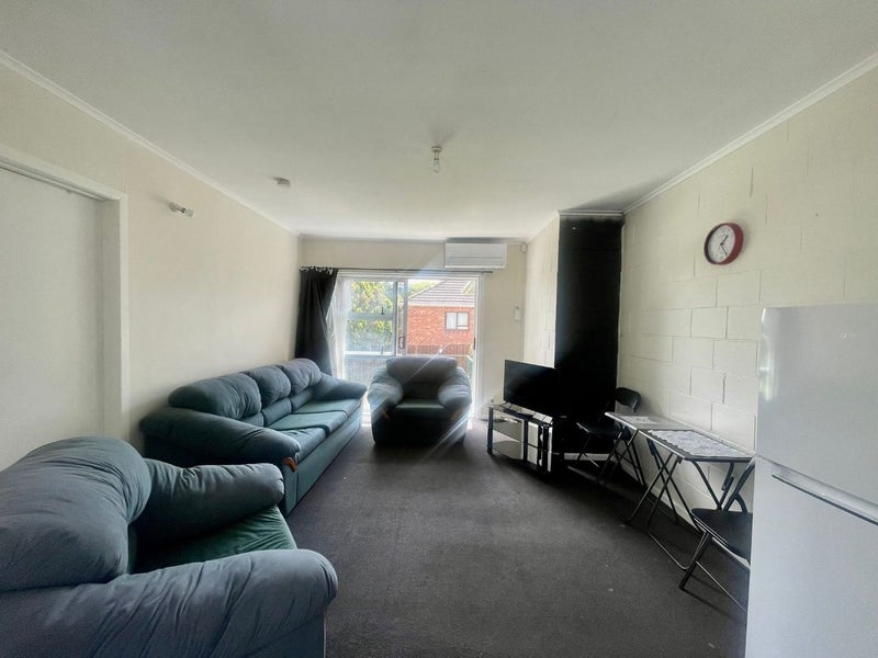 Manurewa, 1 bedroom64770284114178111