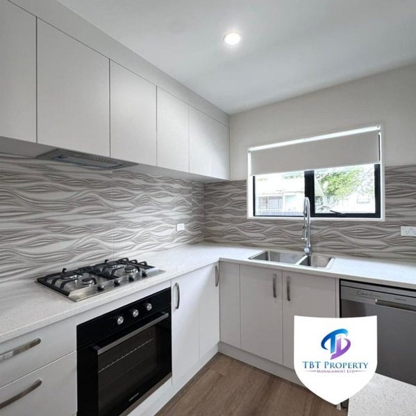 Papakura, 2 bedrooms64770284134530111