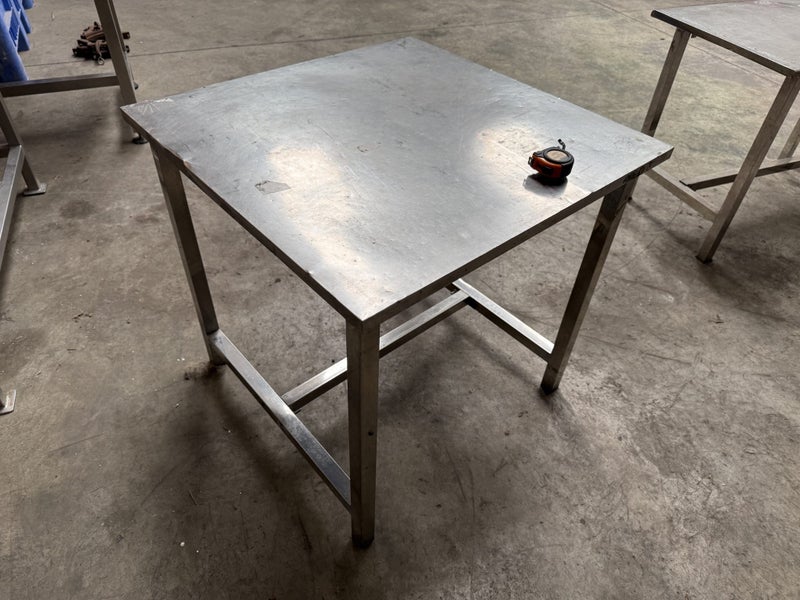 Stainless Table Carousel 2