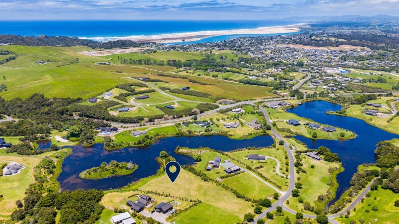 Direct lake access section, Mangawhai64770475243137110