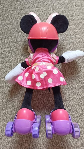 Disney Super Roller-Skating Minnie Mouse Carousel 2