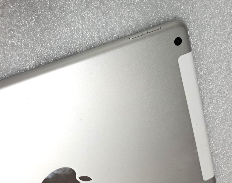 Apple iPad 7th Gen Wi-Fi + Cellular 10.2" 32GB - Silver + 1 Year Warranty Carousel 9