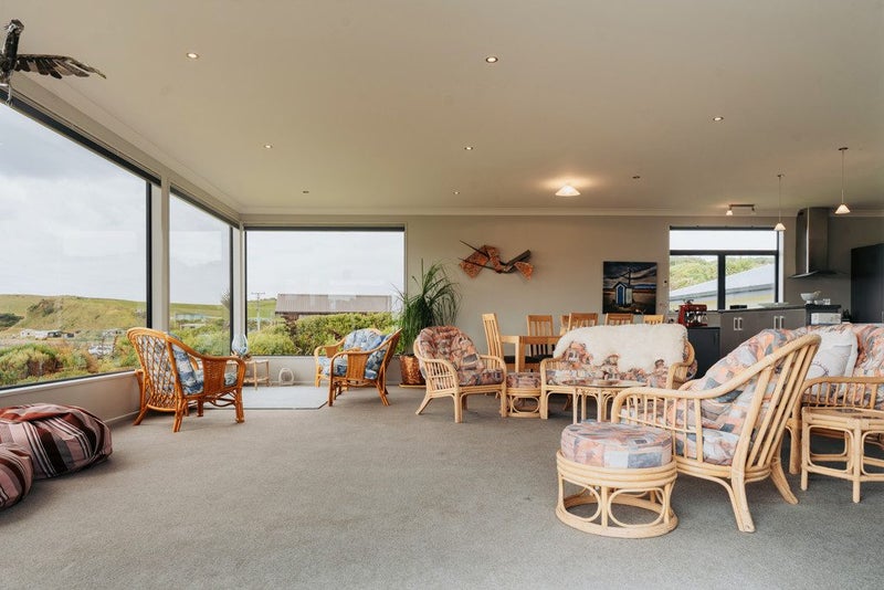 Surf's up64780473247617112