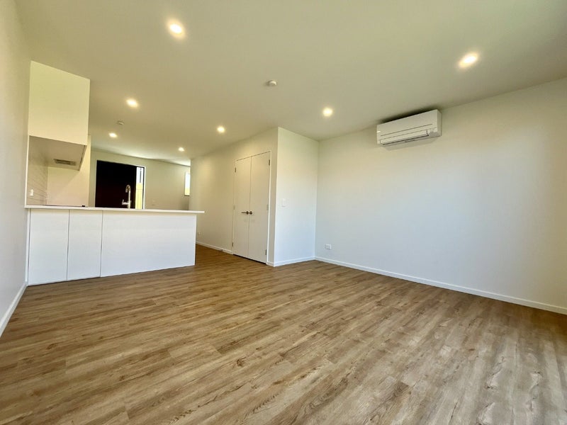 Addington, 2 bedrooms64771365642754113