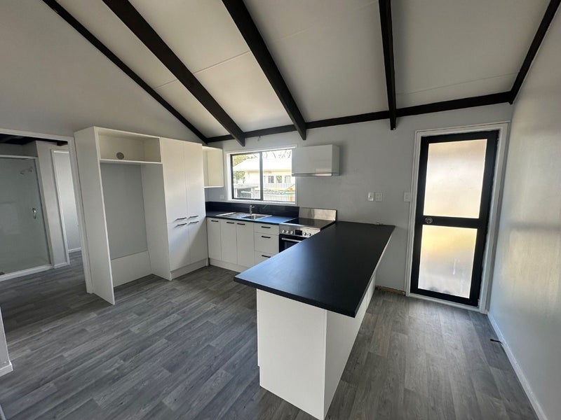 Flaxmere, 2 bedrooms64771365691521111