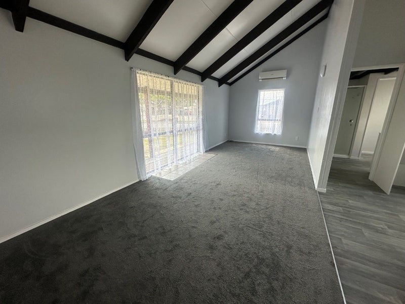 Flaxmere, 2 bedrooms64771365691521113