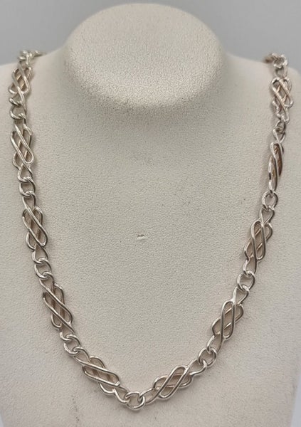 STERLING SILVER SILVER TONE CELTIC KNOT CHAIN NECKLACE #B21125633-17 Carousel 1