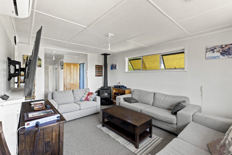 Must sell! Ideal first home or smart investment64771571748611113