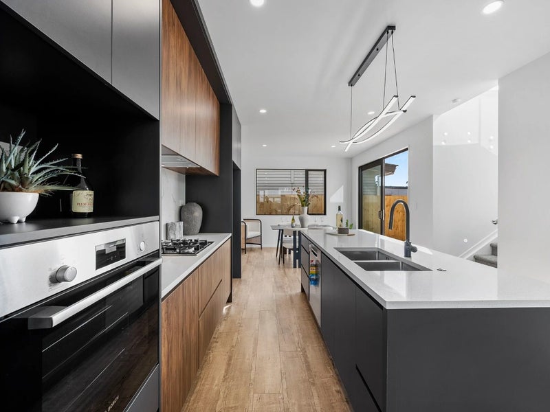 Mangere East, 3 bedrooms64771662367875112