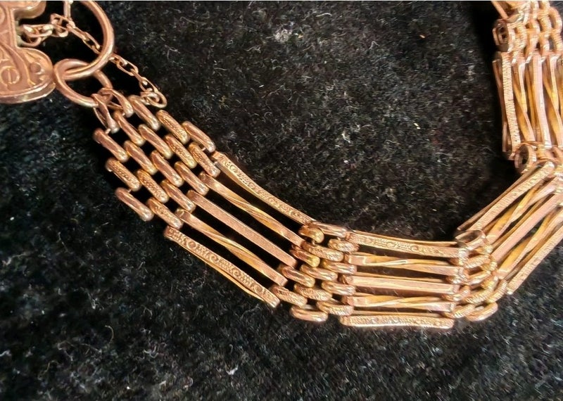 Beautiful Antique Victorian Rose Gold 5 Gate Bracelet 15.4g Carousel 2