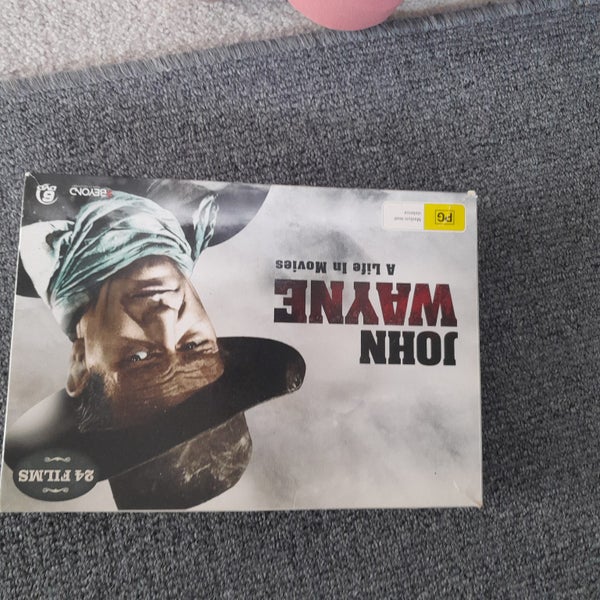 John Wayne x6 DVD's in box Good condition Carousel 2