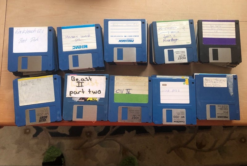 Amiga Floppy Disks Double Density64772674836355111