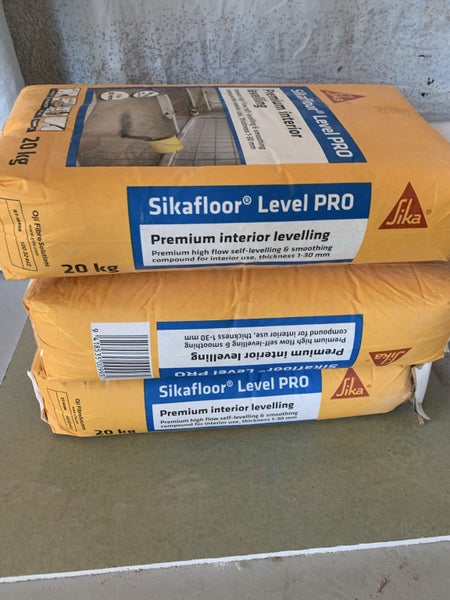 Sika self levelling compound x 3 bags Carousel 3