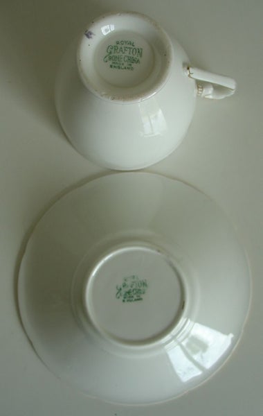 Peaceful Lake Wanaka Royal Grafton Carousel 2