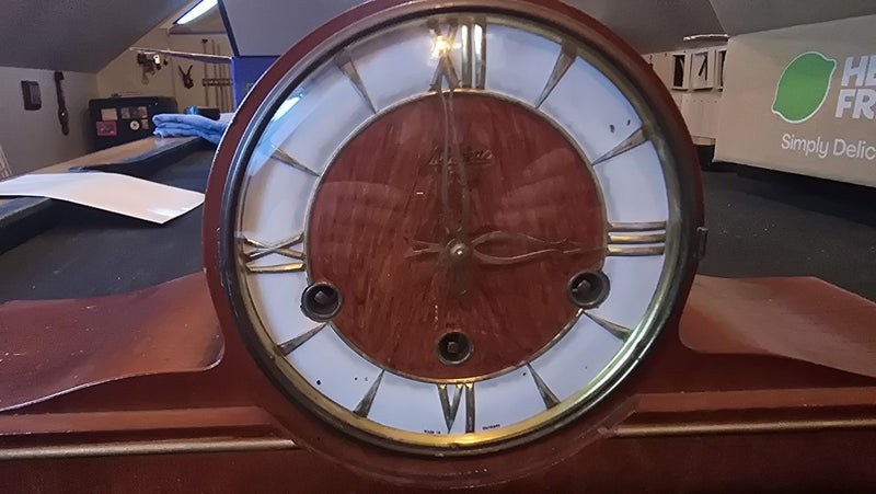 Antique mantle clock. Minuette Carousel 2