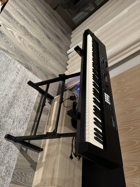 Piano64774184418307111