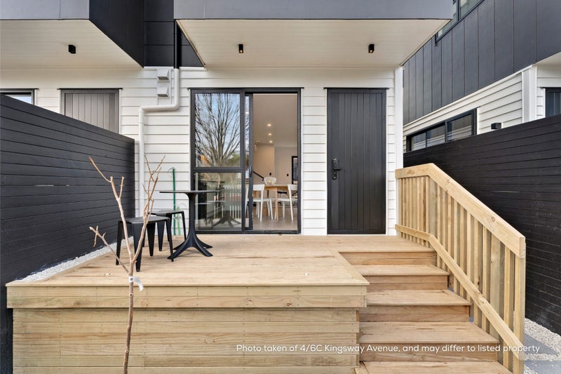 Sandringham, 3 bedrooms64774325961601111