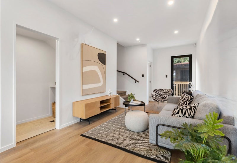 Sandringham, 3 bedrooms64774325961601113