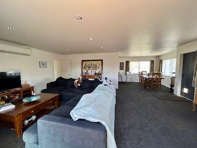 Westport, 4 bedrooms64779395740929112