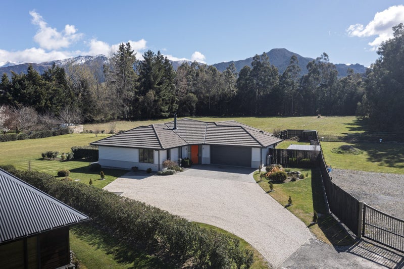 Prime location in Hanmer Springs.64779496818051111