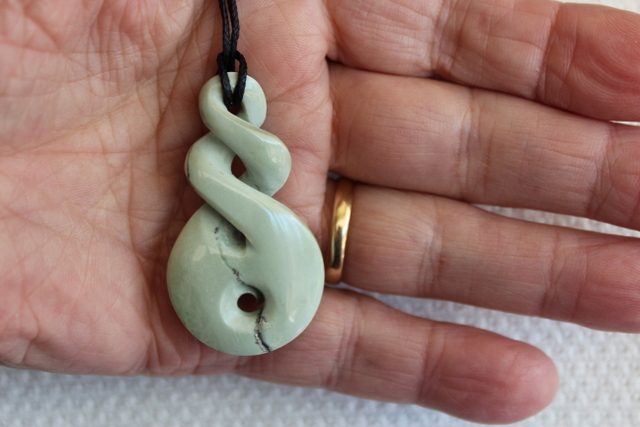 BEAUTIFUL KORU-TWIST TWIST INANGA FLOWER POUNAMU / Jade Twist #191 Carousel 2