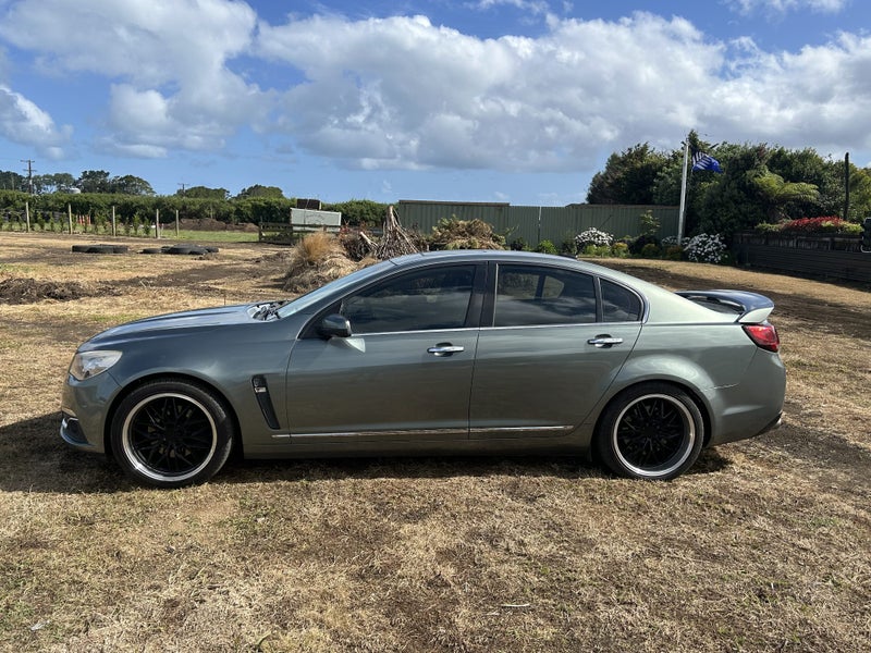 2013 Holden Commodore Vf Calais-V V864779685898499113