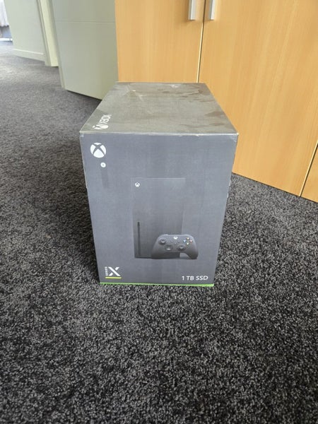 XBox Series X unwanted Gift64780218706818112