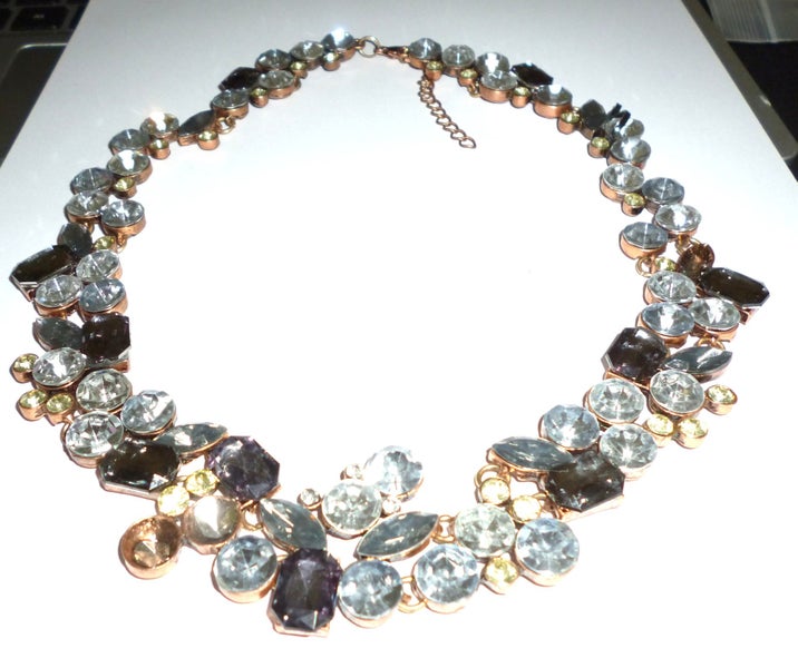 VINTAGE RHINESTONES/CRYSTAL BIB NECKLACE Carousel 1