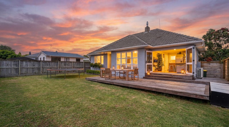 Big Garage, Great Home, Prime Location64780283170819110