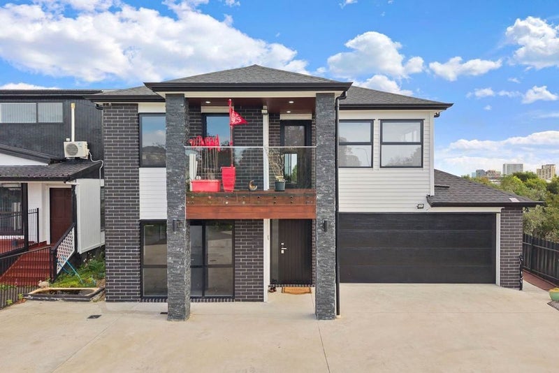 Clover Park, 6+ bedrooms64780575034498110