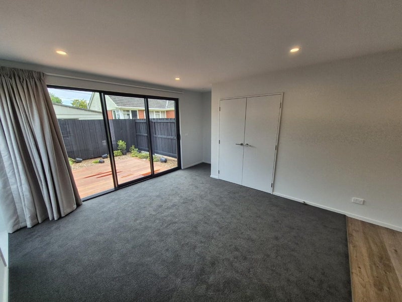 Shirley, 2 bedrooms64780575066753113