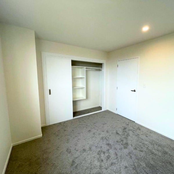 Papakura, 3 bedrooms64780677343107113