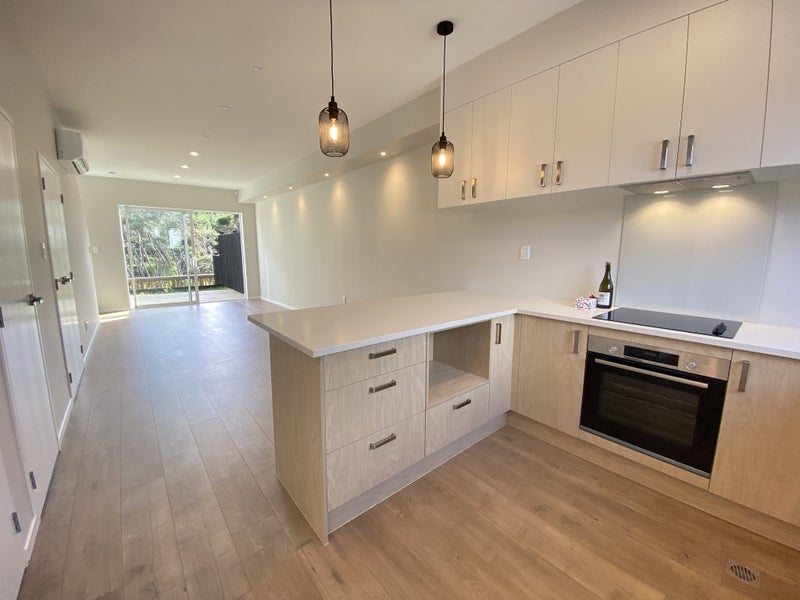 New Lynn, 2 bedrooms64780971849347113