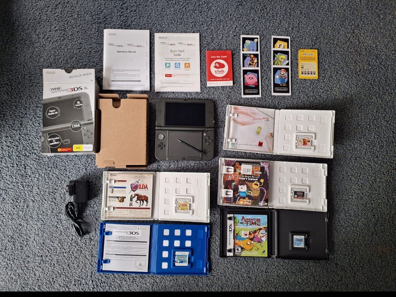 Nintendo 3DS XL Carousel 1