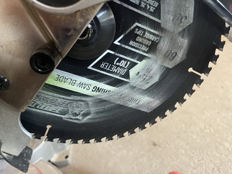 Black & Decker Dropsaw Carousel 4