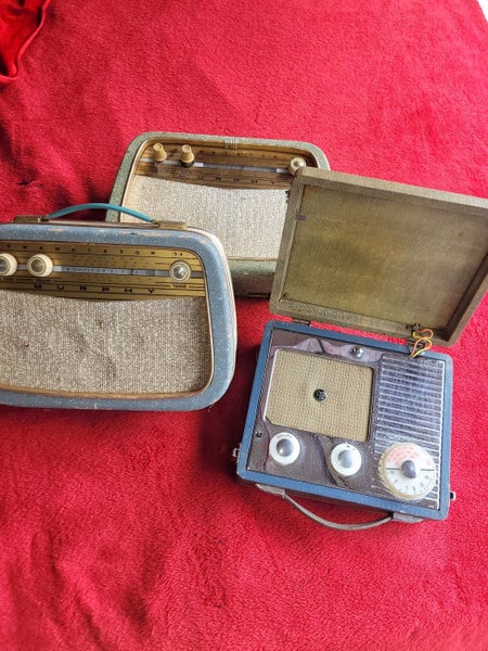 Transistor radio wireless Carousel 2