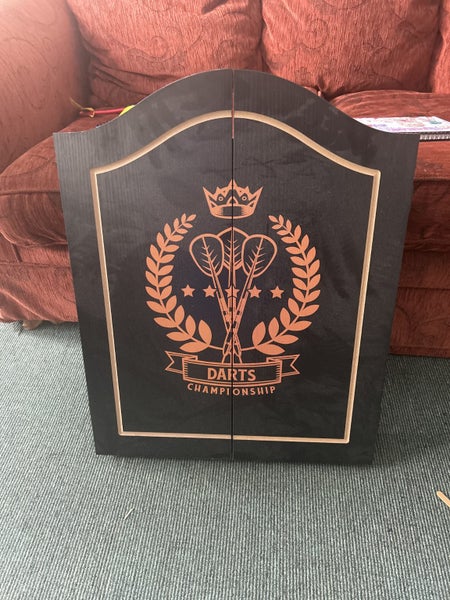 Dart board with cabinet Carousel 2