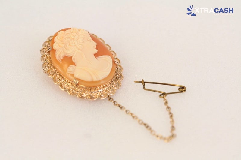 9ct Cameo Brooch Carousel 1