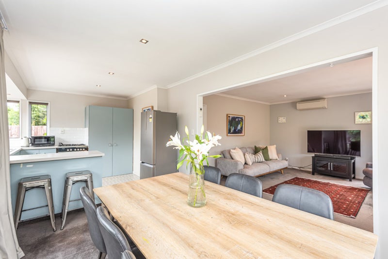 Burnside High School Zone Cracker!64782302235265114